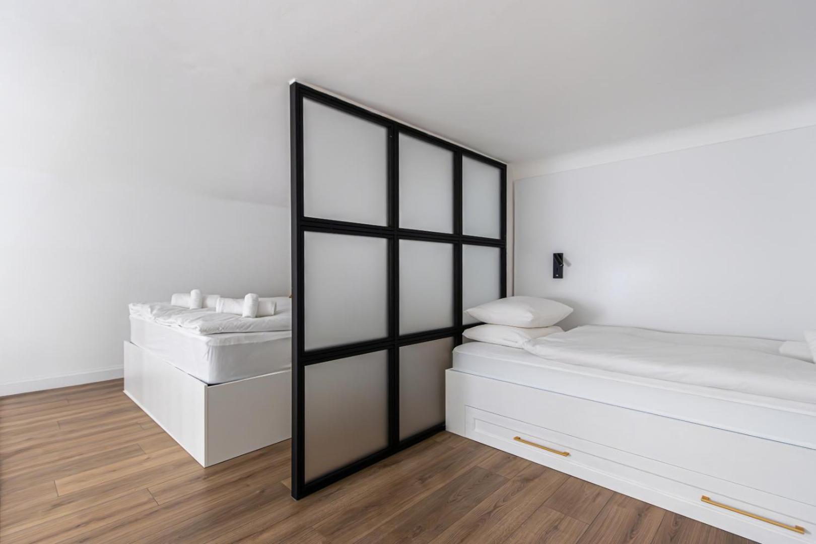 Апартаменты The Theater Living *